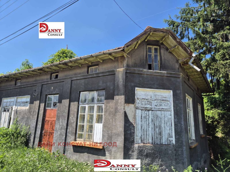 Продава КЪЩА, област Велико Търново, с. Дъскот • 27000 € / 52807.41 лв. • 65029840 1 — Holmes.bg Продава КЪЩА, област Велико Търново, с. Дъскот • 27000 € / 52807.41 лв. • 65029840 1