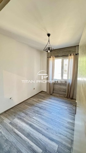 3-СТАЕН, 76 m2 - Holmes.bg 3-СТАЕН, 76 m2