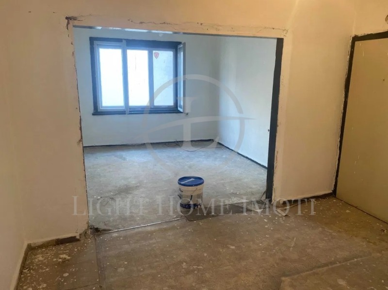 Продава МНОГОСТАЕН, град Пловдив, Каменица 1 • 292300 € / 571689.11 лв. • 11842326 1 — Holmes.bg Продава МНОГОСТАЕН, град Пловдив, Каменица 1 • 292300 € / 571689.11 лв. • 11842326 1