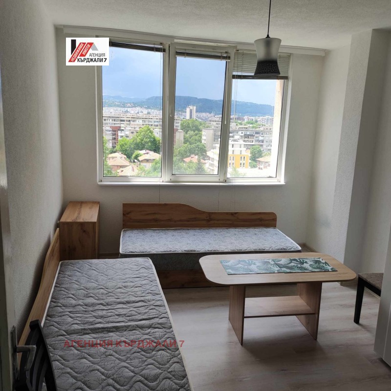 Продава 1-СТАЕН, град Кърджали, Студен кладенец • 38000 € • 33968017 1 — Holmes.bg Продава 1-СТАЕН, град Кърджали, Студен кладенец • 38000 € • 33968017 1