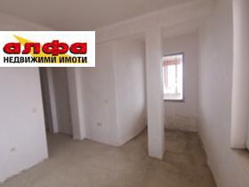 Продажба на тристайни апартаменти в град Добрич - изображение 3 