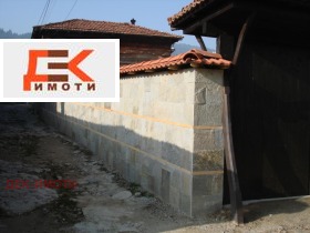 Обява Продава ХОТЕЛ,гр. Копривщица, област София