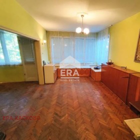 Продажба на тристайни апартаменти в град Хасково - изображение 14 