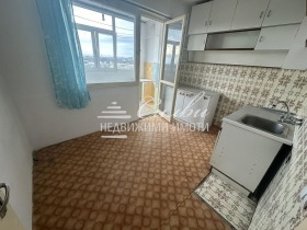 Продажба на едностайни апартаменти в град Шумен - изображение 8 
