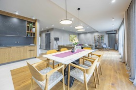 3-СТАЕН, 178 m2 - Holmes.bg 3-СТАЕН, 178 m2