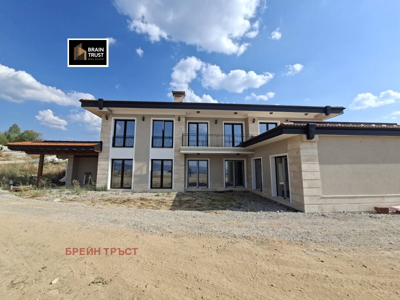 Продава КЪЩА, област Перник, с. Кладница • 980000 € • 98042736 1 — Holmes.bg Продава КЪЩА, област Перник, с. Кладница • 980000 € • 98042736 1