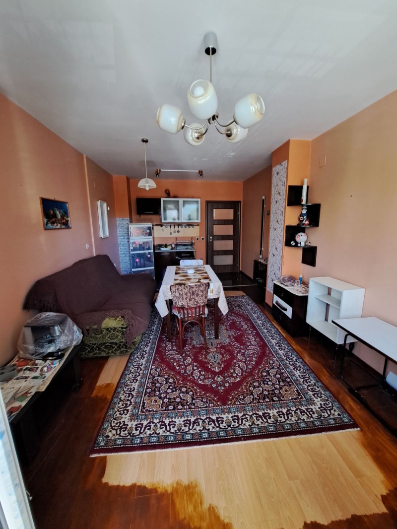 Продава 1-СТАЕН, град София, Овча купел 2 • 110000 € / 215141.30 лв. • 53905037 1 — Holmes.bg Продава 1-СТАЕН, град София, Овча купел 2 • 110000 € / 215141.30 лв. • 53905037 1