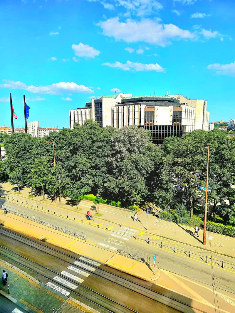 Продава МНОГОСТАЕН, град София, Център • 570000 € / 1114823.10 лв. • 94257576 1 — Holmes.bg Продава МНОГОСТАЕН, град София, Център • 570000 € / 1114823.10 лв. • 94257576 1