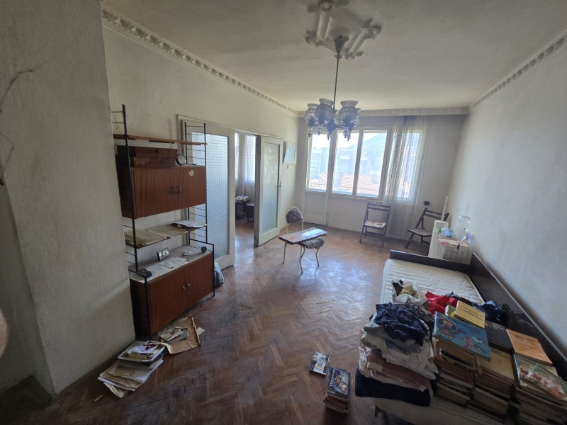 Продава МНОГОСТАЕН, град Шумен, Математическа гимназия • 209000 € • 12434128 1 — Holmes.bg Продава МНОГОСТАЕН, град Шумен, Математическа гимназия • 209000 € • 12434128 1