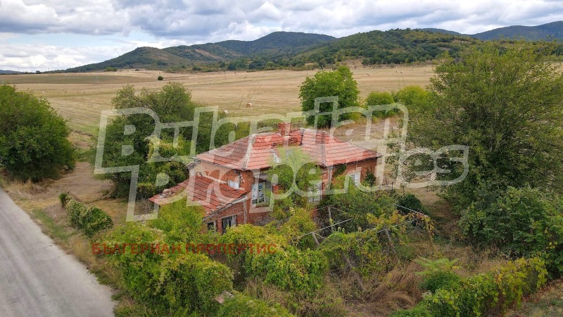 Продава КЪЩА, област Стара Загора, с. Голям дол • 76500 € • 66125182 1 — Holmes.bg Продава КЪЩА, област Стара Загора, с. Голям дол • 76500 € • 66125182 1