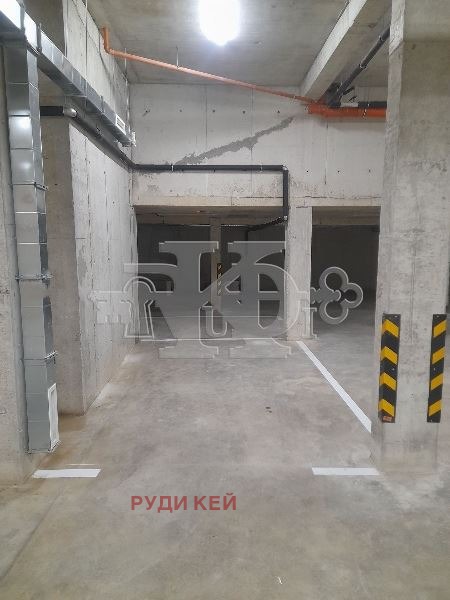 Продава ГАРАЖ, ПАРКОМЯСТО, град Варна, Победа • 30000 € / 58674.90 лв. • 62418083 1 — Holmes.bg Продава ГАРАЖ, ПАРКОМЯСТО, град Варна, Победа • 30000 € / 58674.90 лв. • 62418083 1