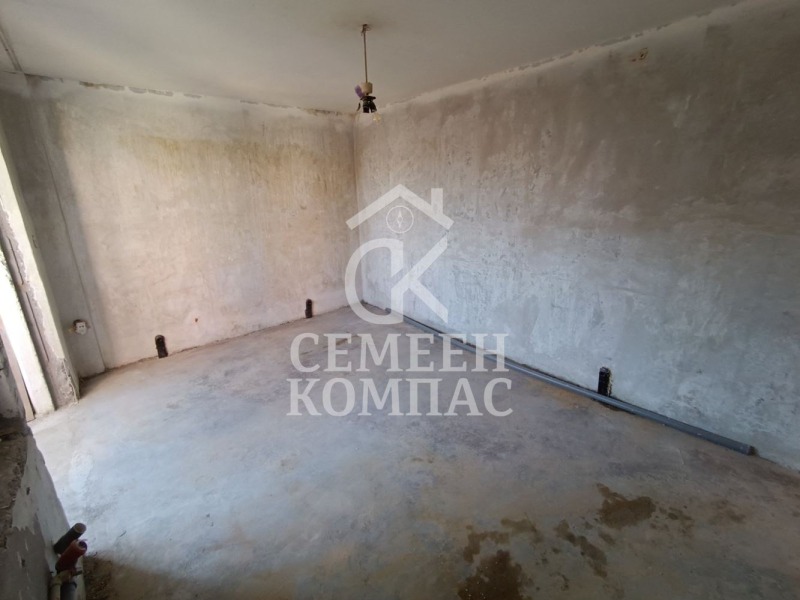 Продава 1-СТАЕН, град Пловдив, Тракия • 71500 € / 139841.85 лв. • 81895627 1 — Holmes.bg Продава 1-СТАЕН, град Пловдив, Тракия • 71500 € / 139841.85 лв. • 81895627 1