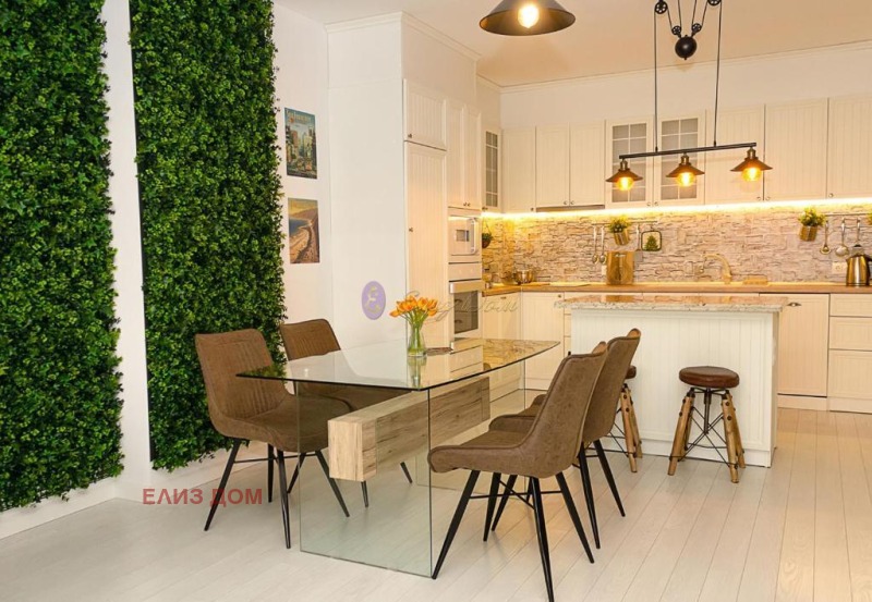 Продава 3-СТАЕН, град Варна, Гръцка махала • 580000 € / 1134381.40 лв. • 79574746 1 — Holmes.bg Продава 3-СТАЕН, град Варна, Гръцка махала • 580000 € / 1134381.40 лв. • 79574746 1