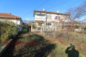 Продажба на имоти в гр. Баня, област Пловдив - изображение 2 