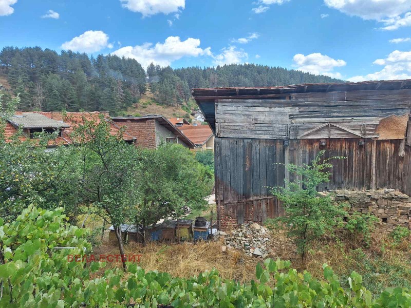 Продава КЪЩА, област Пазарджик, гр. Ракитово • 63000 € • 36658327 1 — Holmes.bg Продава КЪЩА, област Пазарджик, гр. Ракитово • 63000 € • 36658327 1
