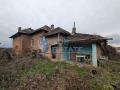 Продава КЪЩА, област Велико Търново, с. Върбица • 9500 € / 18580.38 лв. • 30254359 2 — Holmes.bg Продава КЪЩА, област Велико Търново, с. Върбица • 9500 € / 18580.38 лв. • 30254359 2