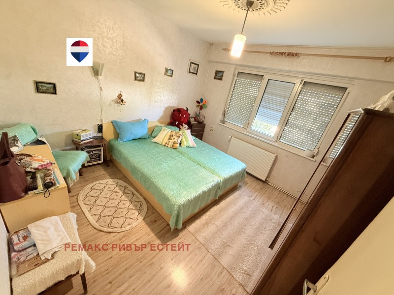Продава 3-СТАЕН, град Русе, Здравец Изток • 87900 € • 61520781 1 — Holmes.bg Продава 3-СТАЕН, град Русе, Здравец Изток • 87900 € • 61520781 1
