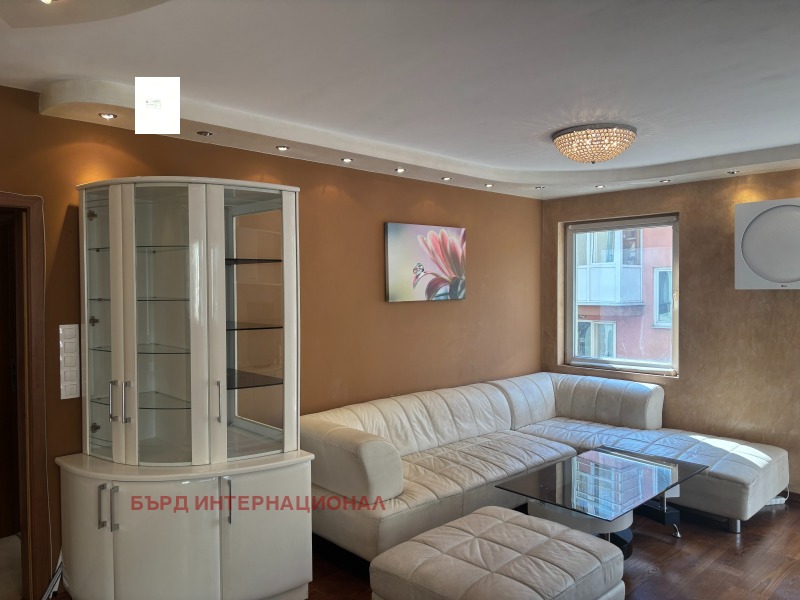 Продава 3-СТАЕН, град София, Хладилника • 273000 € • 77618370 1 — Holmes.bg Продава 3-СТАЕН, град София, Хладилника • 273000 € • 77618370 1
