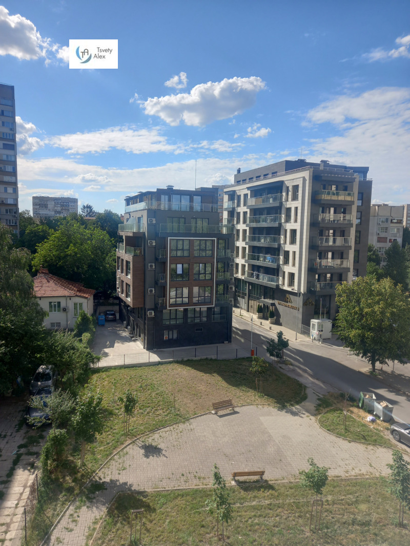 Продава МНОГОСТАЕН, град София, Гоце Делчев • 550000 € / 1075706.50 лв. • 36969924 1 — Holmes.bg Продава МНОГОСТАЕН, град София, Гоце Делчев • 550000 € / 1075706.50 лв. • 36969924 1