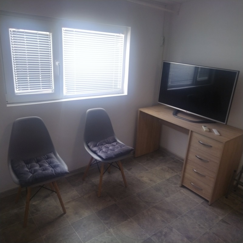 Продава АТЕЛИЕ, ТАВАН, град Разград, Център • 29990 € • 49641448 1 — Holmes.bg Продава АТЕЛИЕ, ТАВАН, град Разград, Център • 29990 € • 49641448 1