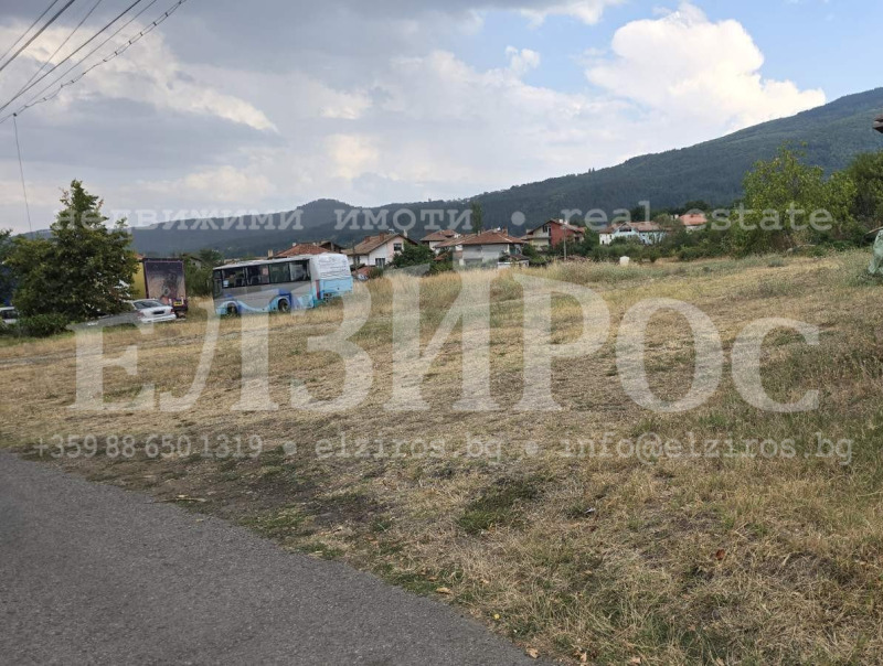 Продава ПАРЦЕЛ, област Кюстендил, с. Жиленци • 26000 € • 20744557 1 — Holmes.bg Продава ПАРЦЕЛ, област Кюстендил, с. Жиленци • 26000 € • 20744557 1