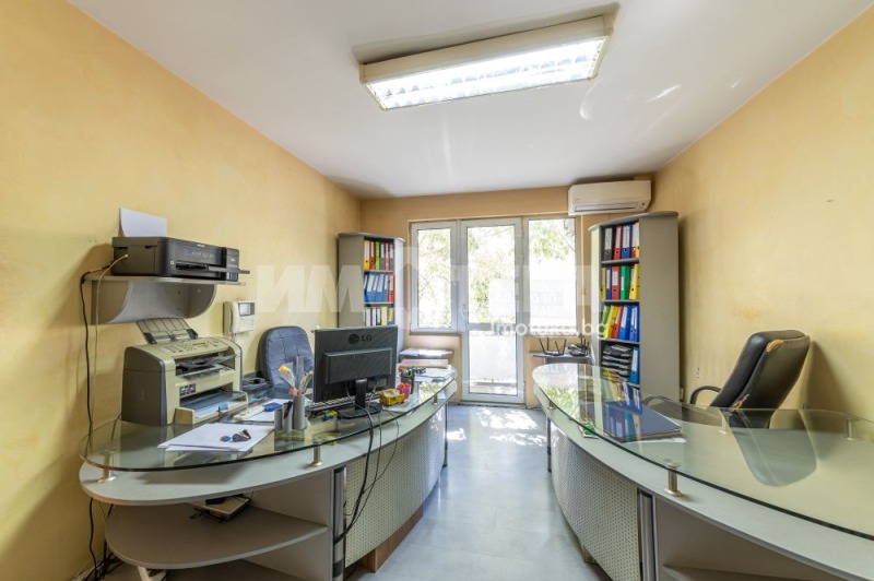 Продава ОФИС, град Варна, Завод Дружба • 450000 € / 880123.50 лв. • 64523351 1 — Holmes.bg Продава ОФИС, град Варна, Завод Дружба • 450000 € / 880123.50 лв. • 64523351 1