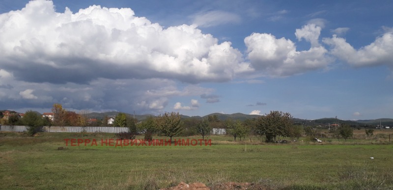 Продава ПАРЦЕЛ, град София, с. Подгумер • 20000 € / 39116.60 лв. • 51730116 1 — Holmes.bg Продава ПАРЦЕЛ, град София, с. Подгумер • 20000 € / 39116.60 лв. • 51730116 1