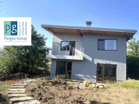 Обява Продава КЪЩА,с. Големо Бучино, област Перник