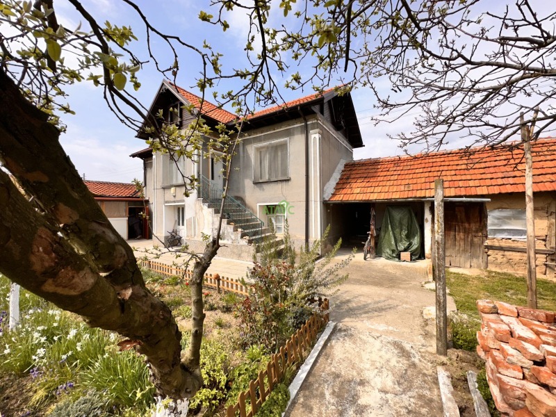Продава  Къща, област Пловдив, с. Дрангово • 52 900 EUR • ID 25855480 — holmes.bg - [1] 