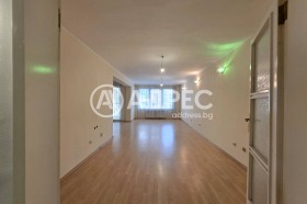 3-СТАЕН, 127 m2 - Holmes.bg 3-СТАЕН, 127 m2