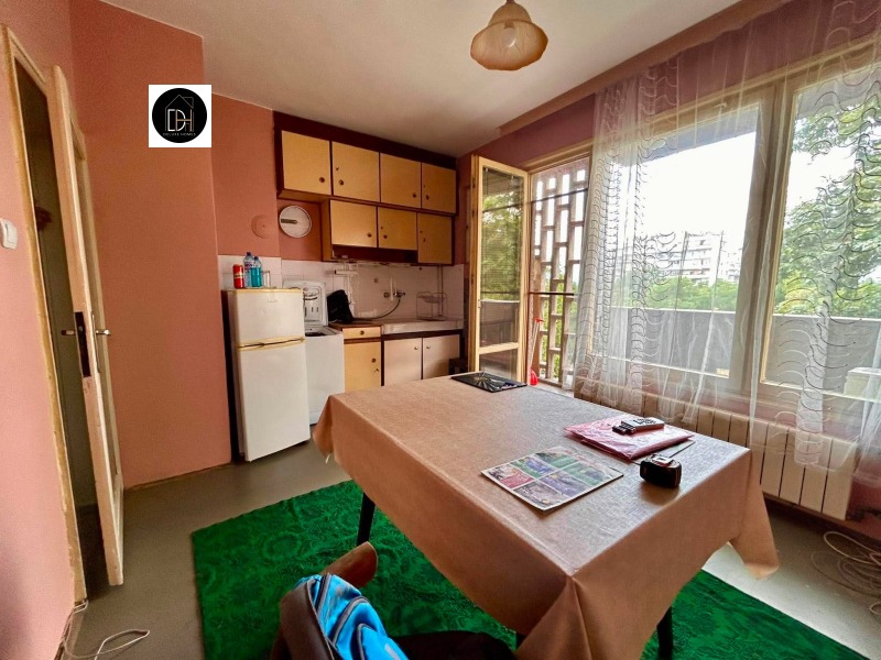 Продава 2-СТАЕН, град Пловдив, Кършияка • 115000 € / 224920.45 лв. • 61162135 1 — Holmes.bg Продава 2-СТАЕН, град Пловдив, Кършияка • 115000 € / 224920.45 лв. • 61162135 1