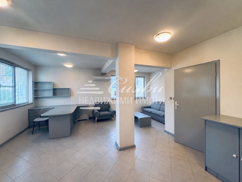 Продава ОФИС, град Шумен, Център • 70000 € / 136908.10 лв. • 64935466 1 — Holmes.bg Продава ОФИС, град Шумен, Център • 70000 € / 136908.10 лв. • 64935466 1