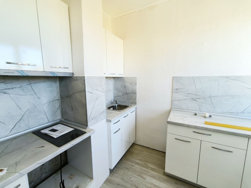 Продава 3-СТАЕН, град Шумен, Добруджански • 195000 лв. / 99701.92 € • 92174150 1 — Holmes.bg Продава 3-СТАЕН, град Шумен, Добруджански • 195000 лв. / 99701.92 € • 92174150 1