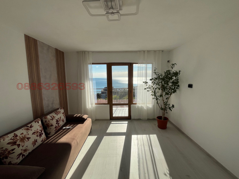 Продава 2-СТАЕН, град Варна, м-т Ален мак • 160000 € / 312932.80 лв. • 83806629 1 — Holmes.bg Продава 2-СТАЕН, град Варна, м-т Ален мак • 160000 € / 312932.80 лв. • 83806629 1