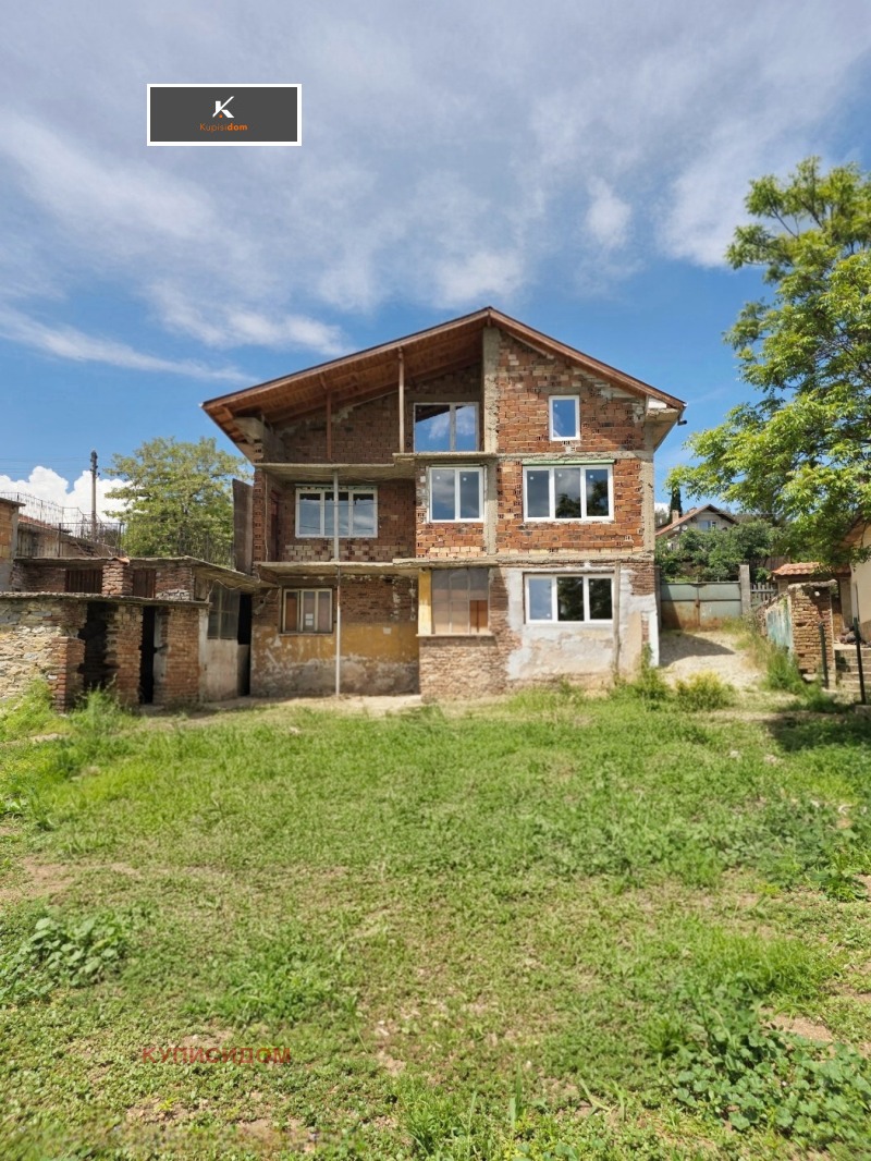 Продава КЪЩА, област Стара Загора, с. Богомилово • 132000 € / 258169.56 лв. • 52973986 1 — Holmes.bg Продава КЪЩА, област Стара Загора, с. Богомилово • 132000 € / 258169.56 лв. • 52973986 1