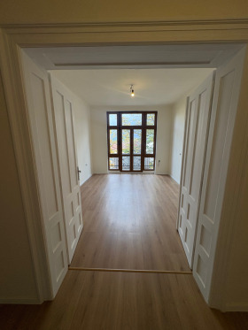 МНОГОСТАЕН, 127 m2 - Holmes.bg МНОГОСТАЕН, 127 m2