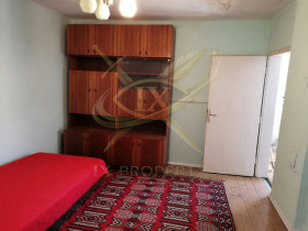 Продава Къща, с. Лясково