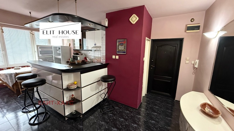 Продава 3-СТАЕН, град София, Оборище • 305000 € / 596528.15 лв. • 89775752 1 — Holmes.bg Продава 3-СТАЕН, град София, Оборище • 305000 € / 596528.15 лв. • 89775752 1