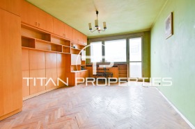 Продава 3-стаен, град София
