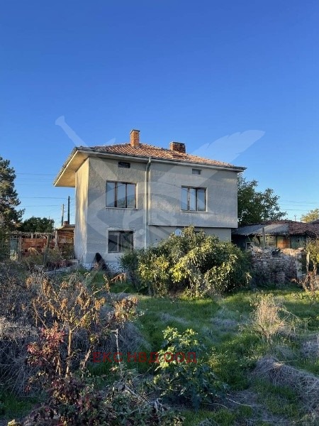 Продава КЪЩА, област Пловдив, гр. Брезово • 80000 € / 156466.40 лв. • 15342490 1 — Holmes.bg Продава КЪЩА, област Пловдив, гр. Брезово • 80000 € / 156466.40 лв. • 15342490 1