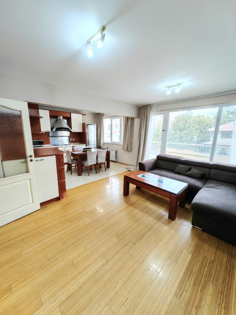 Продава 3-СТАЕН, град София, Младост 2 • 380000 € / 743215.40 лв. • 22071589 1 — Holmes.bg Продава 3-СТАЕН, град София, Младост 2 • 380000 € / 743215.40 лв. • 22071589 1