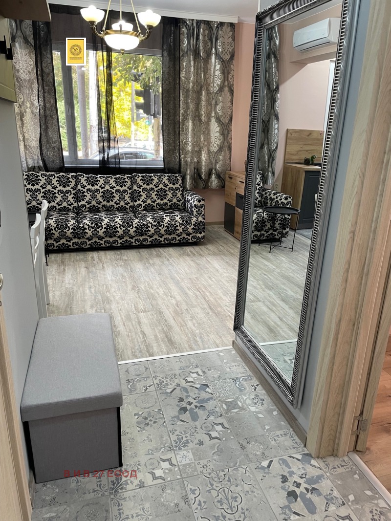 Продава 3-СТАЕН, град Варна, Център • 295000 € / 576969.85 лв. • 12701571 1 — Holmes.bg Продава 3-СТАЕН, град Варна, Център • 295000 € / 576969.85 лв. • 12701571 1