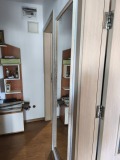Продава 3-СТАЕН, град Варна, Владислав Варненчик 1 • 122900 € / 240371.51 лв. • 61377011 5 — Holmes.bg Продава 3-СТАЕН, град Варна, Владислав Варненчик 1 • 122900 € / 240371.51 лв. • 61377011 5