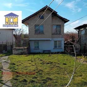 Продава Къща, с. Друган