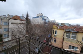 Продажба на четеристайни апартаменти в град Варна — страница 3 - изображение 18 