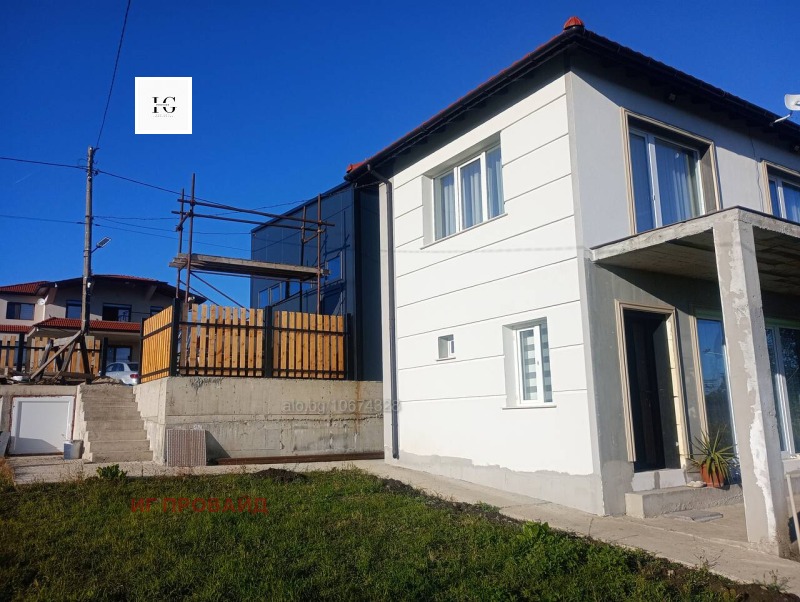 Продава КЪЩА, област Бургас, гр. Айтос • 130000 € / 254257.90 лв. • 83681773 1 — Holmes.bg Продава КЪЩА, област Бургас, гр. Айтос • 130000 € / 254257.90 лв. • 83681773 1