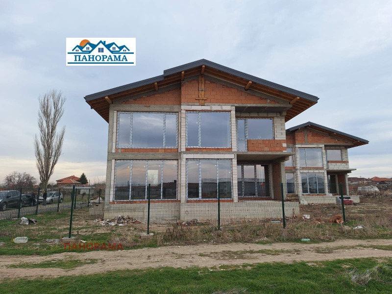 Продава  Къща, област Пловдив, с. Строево •  169 000 EUR • ID 28502361 — holmes.bg - [1] 