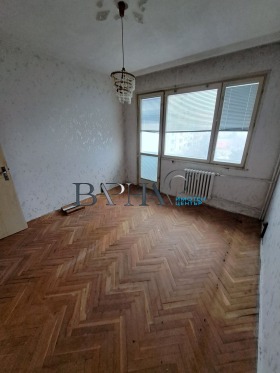 Обява Продава 3-СТАЕН,град Варна, Младост 2>