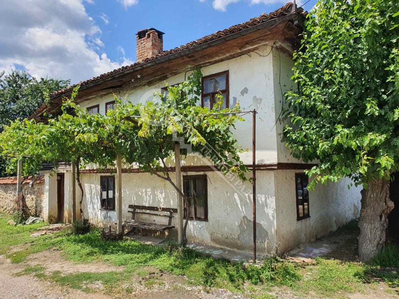 Продава  Къща област Велико Търново , гр. Златарица , 120 кв.м | 86462535