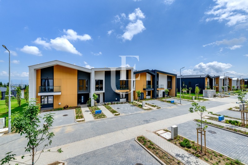 Продава КЪЩА, град София, Симеоново • 680000 € • 59664096 1 — Holmes.bg Продава КЪЩА, град София, Симеоново • 680000 € • 59664096 1
